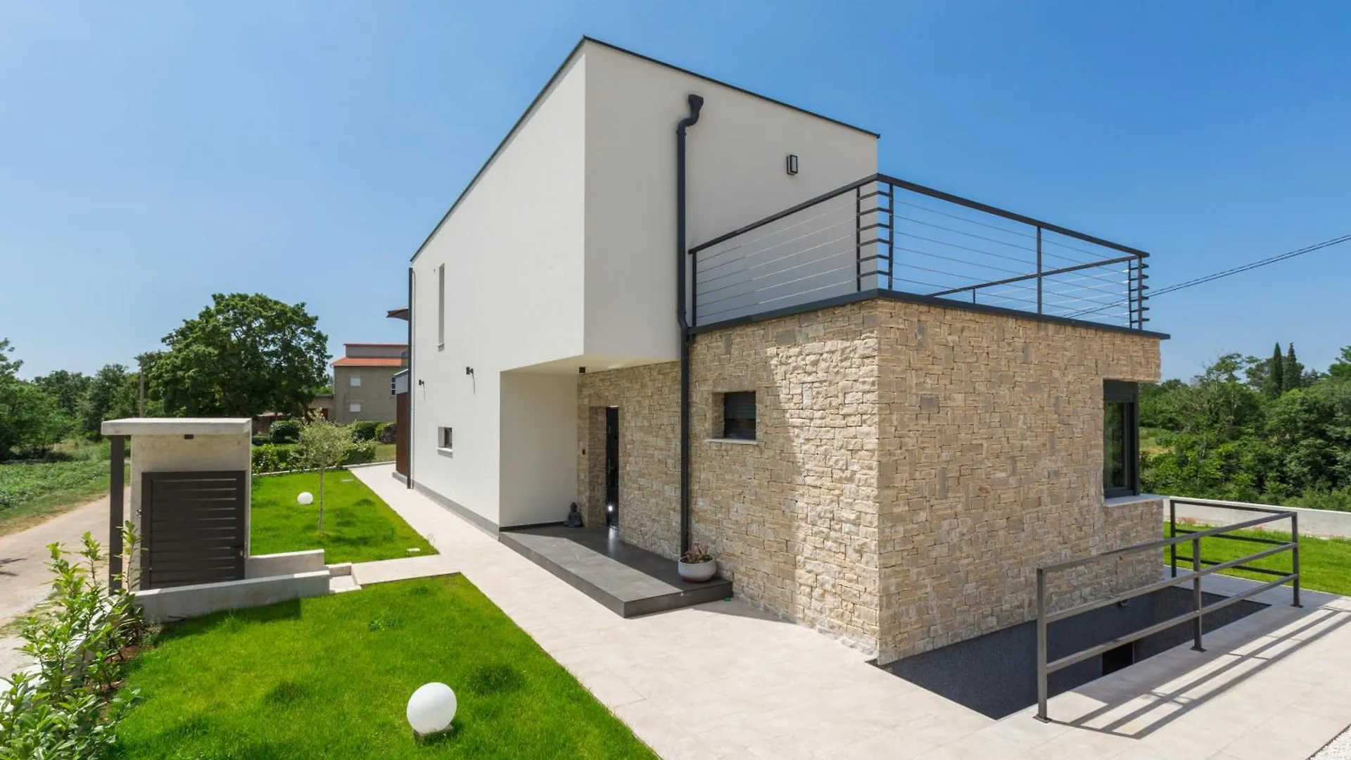 Villa Emma-Louisa Zminj 0*,  Croatia